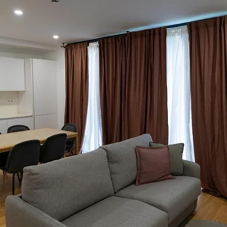 U-nique Albeniz Bcn L'Hospitalet de Llobregat